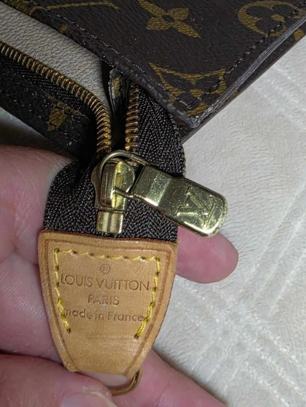 Auth Louis Vuitton Monogram Pouch - Picture 13 of 15